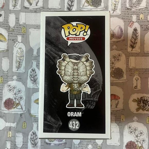 Funko pop oram hot topic exclusive - Picture 3 of 8